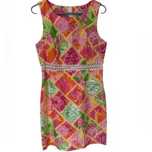 Lilly Pulitzer Beautiful Floral Pink Green Dress with peek a boo lace waist 10